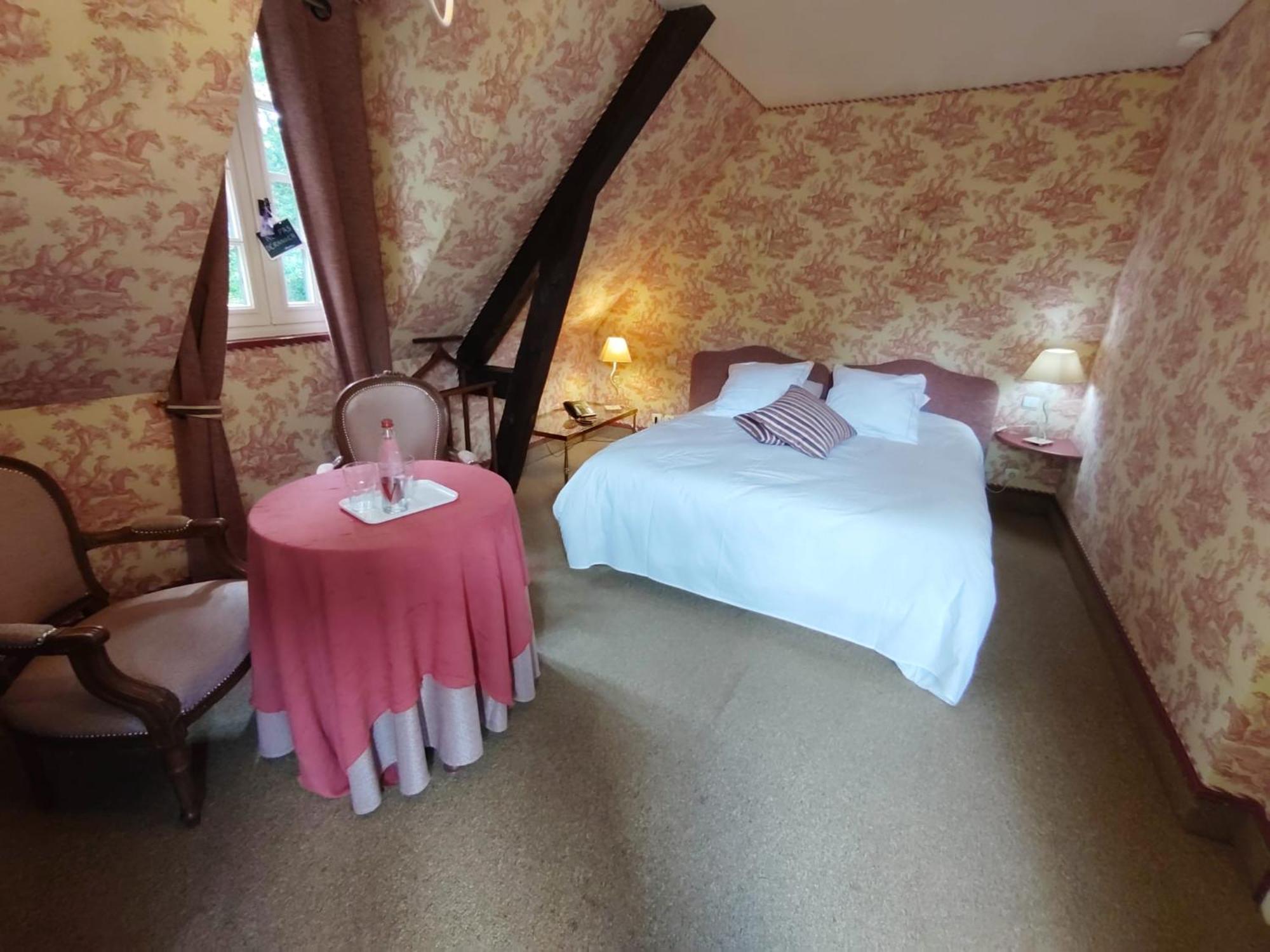 Auberge Du Val Au Cesne Saint-Clair-sur-les-Monts 外观 照片